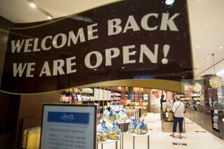 Jobs Abroad: Good News! Canada Has More Than 10 Lakh Vacancies in Multiple Sectors