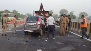 7 Killed, 2 Critical After Car Hit by Unidentified Vehicle on Yamuna Expressway