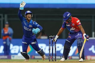 MI vs DC: दिल्ली कैपिटल्स ने मुंबई इंडियंस को 160 रन का लक्ष्य दिया; RCB की निगाहें रोहित शर्मा पर