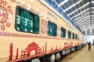 Indian Railway/IRCTC: यात्रीगण कृपया ध्यान दें, रेलवे ने आज कैंसिल कर दी हैं 152 ट्रेनें, देखें पूरी लिस्ट...
