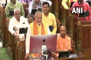 यूपी बजट 2022: वित्त मंत्री सुरेश खन्ना सदन में पेश किया बजट, बोले- यूपी जल्द बनेगा 5 इंटरनेशनल एयरपोर्ट वाला प्रदेश