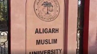 तलाक, तलाक, तलाक कहकर अलीगढ़ मुस्लिम यूनिवर्सिटी के अस्सिटेंट प्रोफेसर ने बीच सड़क पत्नी से तोड़ा नाता