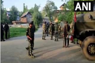 जम्मू-कश्मीर के बारामूला में एनकाउंटर, तीन पाकिस्तानी आतंकी हुए ढेर, पुलिस का एक जवान भी शहीद