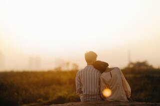 11 Ways to Give Your Love Relationship a Boost, Vastu Expert Shares Tips