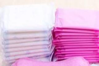 World Menstrual Hygiene Day: Maharashtra to Launch Scheme to Provide 10 Sanitary Napkins For Re 1
