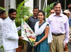 Breaking Glass Ceiling: Babburi Shirisha Becomes First Woman Lineman In Telangana Discom