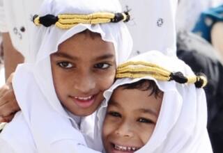 We Want to Live With Peace & Harmony: Muslims, Hindus Celebrate Eid Together in Delhi's Jahangirpuri