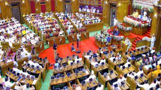 UP Cast Census Row: जातिवार जनगणना को लेकर विधानसभा में सपा विधायकों ने किया हंगामा, प्रश्नकाल में पूछा गया सवाल
