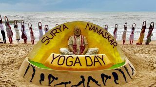 Yoga Day 2022: Sudarsan Pattnaik Creates 7-Ft Sand Sculpture of PM Modi Doing Surya Namaskar at Puri Beach | Pics & Video
