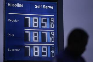 Biden to Call For 3-Month Suspension of Gas And Diesel Taxes