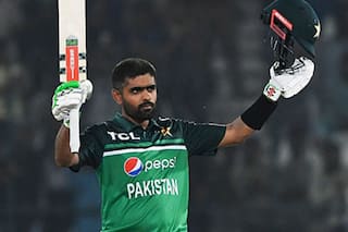 बाबर आजम ने लगाई बैक-टू-बैक नौवीं फिफ्टी, बने अंतरराष्‍ट्रीय क्रिकेट में ऐसा करने वाले पहले बल्‍लेबाज