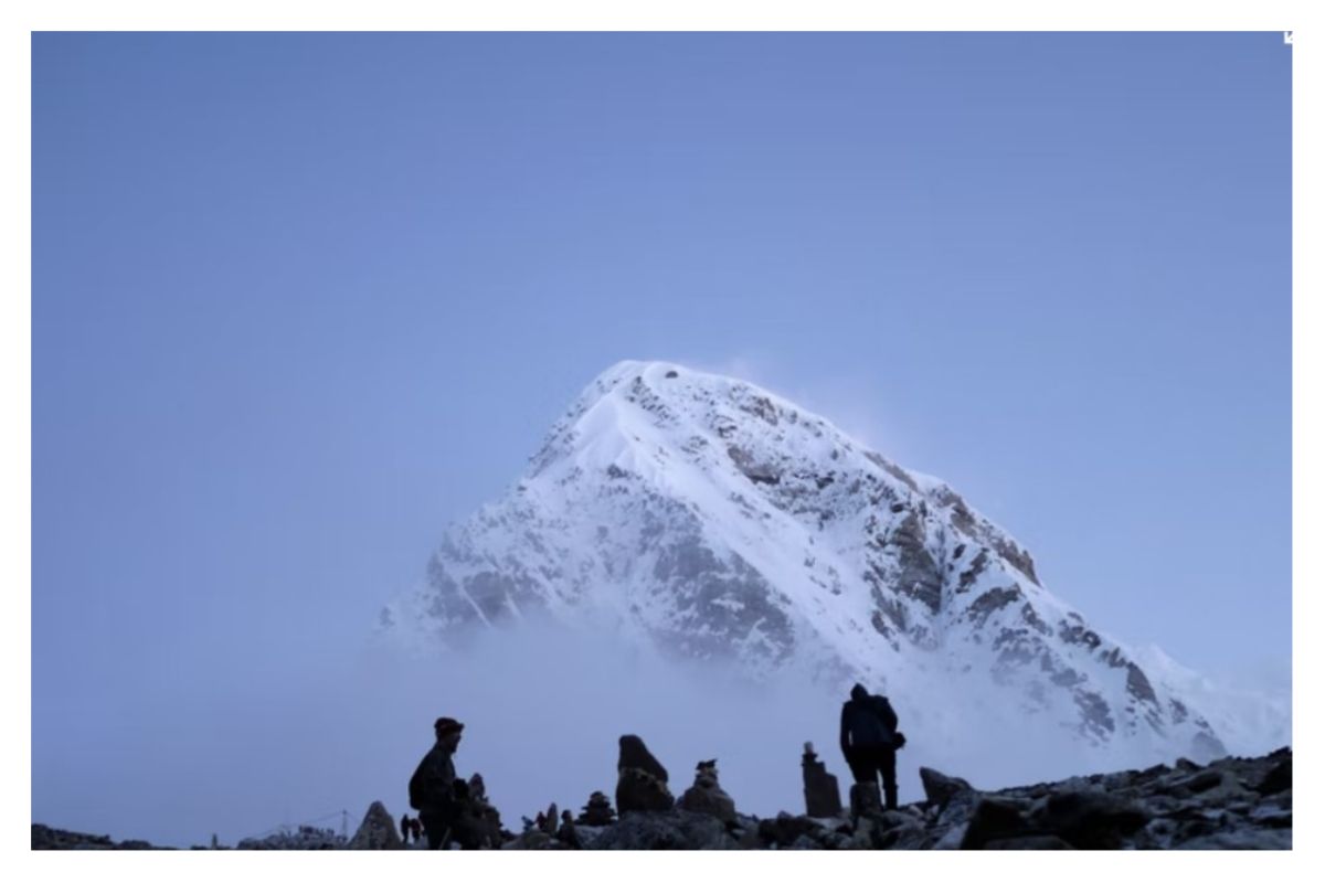 santosh yadav monte everest