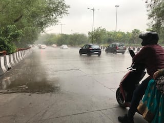 Delhi Weather Update: Cloudy Sky, Light Rain, Thundershower Likely For Delhi On Thursday