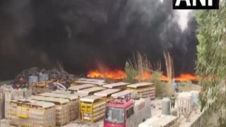 Fire Breaks Out At Godown Near A CNG Pump On Delhi-Agra National Highway In Mathura