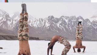 International Yoga Day: ITBP के जवानों ने भारत-चीन सीमा पर 17000 फीट की ऊंचाई पर पहाड़ों पर किया योग