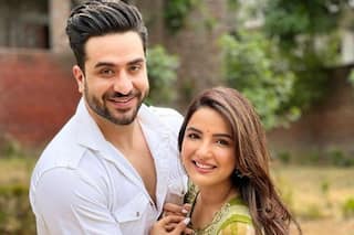 Jasmin Bhasin Finally Breaks Silence On Marriage Rumours With Aly Goni