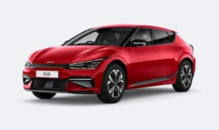 खत्म हुआ Kia EV6 का इंतजार, एक बार चार्ज करने पर तय करेगी 528 किलोमीटर का सफर