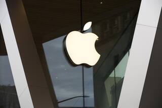 Apple Workers Vote to Unionize at Maryland Store