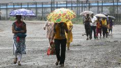 Weather Update Today: मॉनसून ने बदली चाल-मुंबई हुई बारिश से बेहाल, महाराष्ट्र-गुजरात-कोंकण-गोवा सहित कई राज्यों में भारी बारिश का अलर्ट जारी