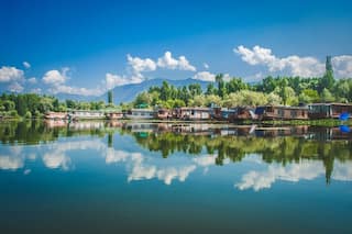 Kashmir Calling! 5 New Villages to Enhance The Heavenly Beauty Of Dal Lake