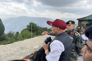 पाकिस्तान हजारों जख्म देकर  भारत को लहूलूहान करने का प्रयास कर रहा, करारा जवाब दिया जाएगा: रक्षा मंत्री राजनाथ सिंह
