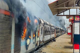 Southern Railway Cancels Several Trains in View of Agnipath Protests. Details Here