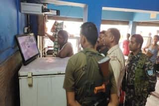 Jharkhand Hindi News: गिरिडीह सेंट्रल जेल के जेलर पर अपराधियों ने की फायरिंग, बाल-बाल बचे