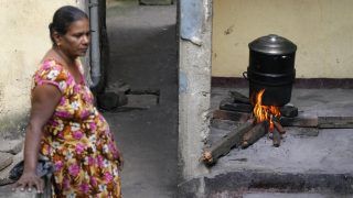 With No Fuel and No Cash, Sri Lanka Keeps Schools Closed