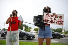 Texas Clinics Halt Abortions After State High Court Ruling