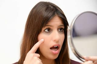 Dark Circle Remedy: 1 Magical Ingredient From Your Kitchen to Use Before Bed