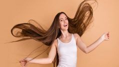 ये आयुर्वेदिक तरीके बालों को बना सकते हैं लंबा और घना, जानें कैसे