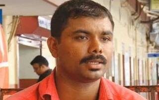 IAS Sreenath K Success Story: मिलिए कुली का काम काम करने वाले IAS अधिकारी से, जिन्होंने रेलवे की फ्री वाईफाई से पास की परीक्षा