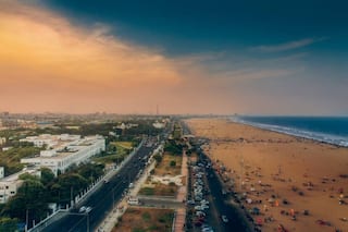 Marina Beach: Longest Indian Beach Faces Sanitary Issues, Tourists Urge Tamil Nadu Government's Immediate Attention