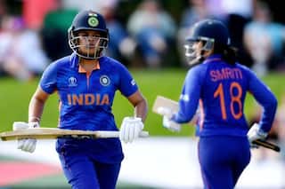 INDw vs SLW: रेनुका सिंह की शानदार गेंदबाजी के बाद शेफाली-स्‍मृति का धमाल, 10 विकेट से जीता भारत