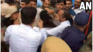 Udaipur Murder Case: जयपुर कोर्ट में पेशी के दौरान कन्हैया लाल के हत्यारों की पिटाई, फांसी दो के लगे नारे; देखें Video
