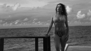 'Hot'! Sanya Malhotra Drops Monochrome Bikini Picture, Netizens Say, 'Global Warming'