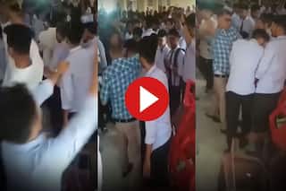 Farewell Ka Video: फेयरवेल में ओवर एक्साइटेड हो गया लड़का, फिर मास्टरजी ने जो हाल किया कभी नहीं भूलेगा- देखें वीडियो