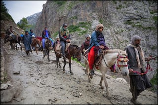Amarnath Yatra Resumes After 3-day Gap Due to Cloudburst Incident