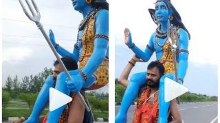 Viral Video: Kanwariya Carries Lord Shiva's Idol on His Shoulder, Devotees Say 'Har Har Shambhu' | Watch