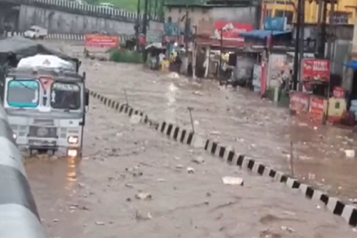 Rains Bring Flood-Like Situation in Guwahati, Several Roads Submerged | Watch Video