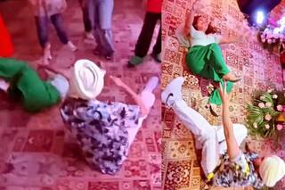 पति रोहनप्रीत सिंह संग Neha Kakkar ने जमीन पर लोट-लोटकर किया 'नागिन डांस', Viral हो रहा Video