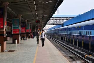 SCAM Alert: Job Seekers From TN Made To Count Trains At New Delhi Railway Station, Duped Of over Rs 2.5 Crore