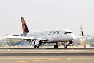 Vistara Airlines ने कर्मचारियों को दिया तोहफा, पायलट-केबिन क्रू की सैलरी बढ़ाने का ऐलान