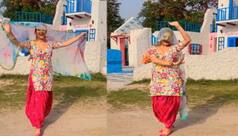 Sapna Choudhary Dances In Colourful Patiala Suit To Her Hit Haryanvi Song Gori Naache. Watch Viral Video