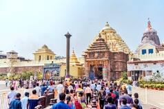 Plaster of 1.5 kg Falls off Puri's Jagannath Temple Roof; Daily Rituals Disrupted