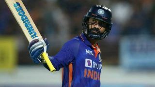 Ajay Jadeja Makes Big Statement on Dinesh Karthik; Says He Can Have a Seat Beside Me as Commentator