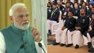PM Modi Felicitates India's Commonwealth Games Contingent