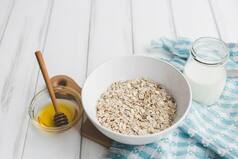 Weight Gain Diet: Does Oats Lead to Weight Gain? How Much Oats Should You Eat Everyday?