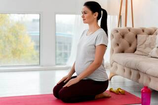 5 Yoga Asanas to Ease Low Back Pain During Pregnancy