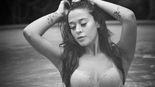 Krishna Shroff Drops Sizzling Bikini Pictures Online, Shows Off Her Svelte Figure in Lacy Bralette